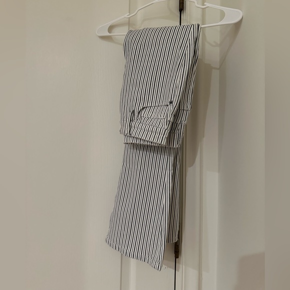 Frame Le Crop Pinstripe Boot-Leg Jeans Size 25 Great Condition - Picture 9 of 13